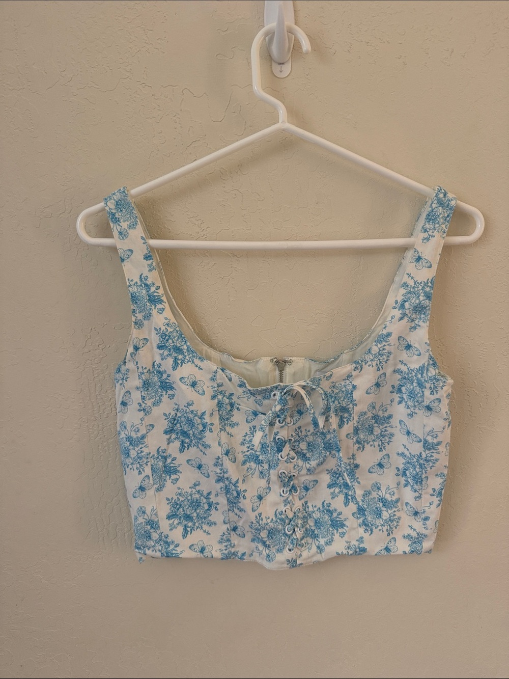 With Jean Blue Floral Lace-Up Crop Tank